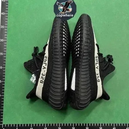 Yeezy Boost 350 en otro color
