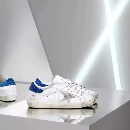 Golden Goose Chunky Sneakers en otro color